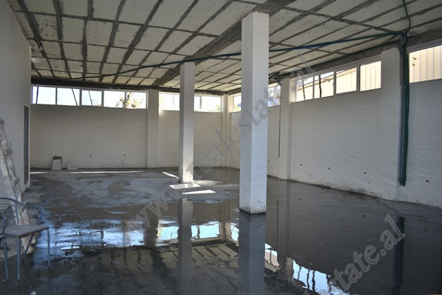 Warehouse for rent in Agon street in Tirana, Albania.

It is located on the ground floor of a thre